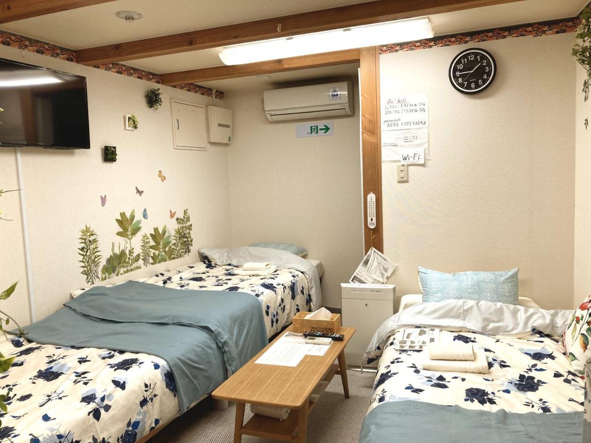The Familiar Inn ー 旅館ホテル業 Osaka Exterior photo